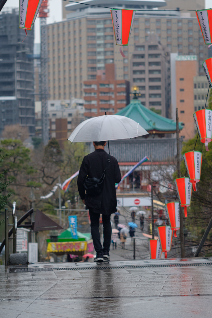私には大地と人物は切り離せなかった