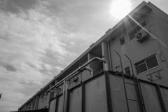 塔を備えた城館