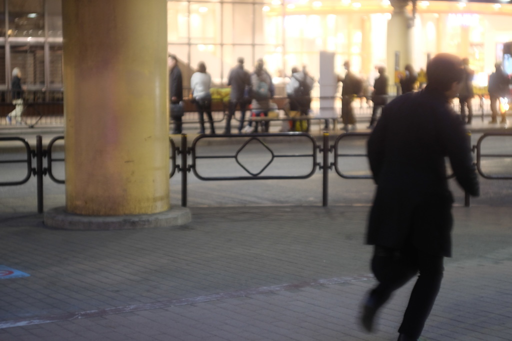 蜃気楼というほかない光景