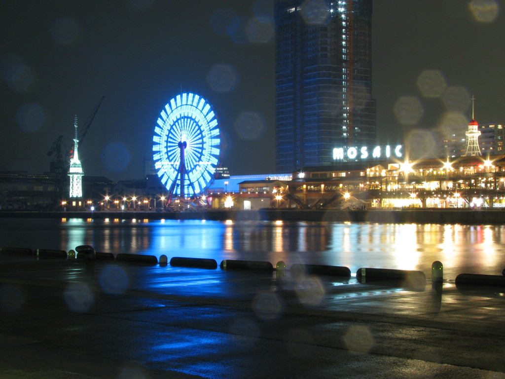 雨の神戸