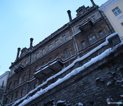 そびえ立つ洋館