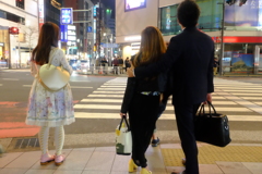 信号待ち（新宿）