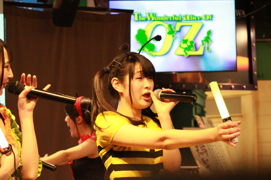 仮面女子候補生　　涼邑芹さん（OZ)のLIVE