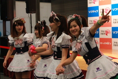 メイドカフェ~めぃどりーみんのメイドさん達