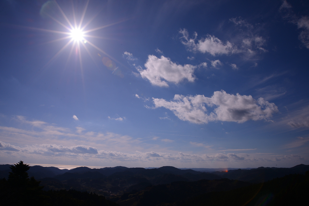 青い空、そして太陽