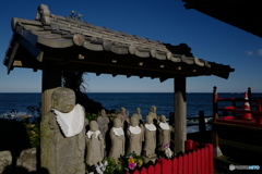 海辺の地蔵