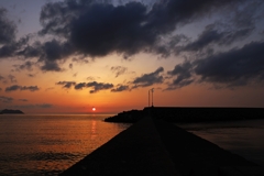 Before sunset on the breakwater