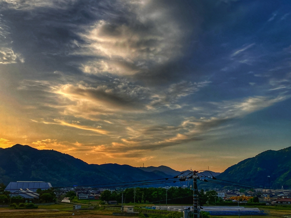 今朝の雲