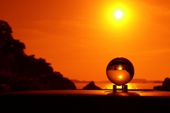 ダッシュボードのガラス玉