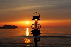 With Lantern.2