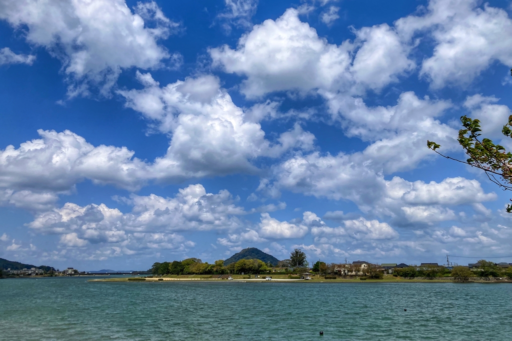 今日の河口付近の空