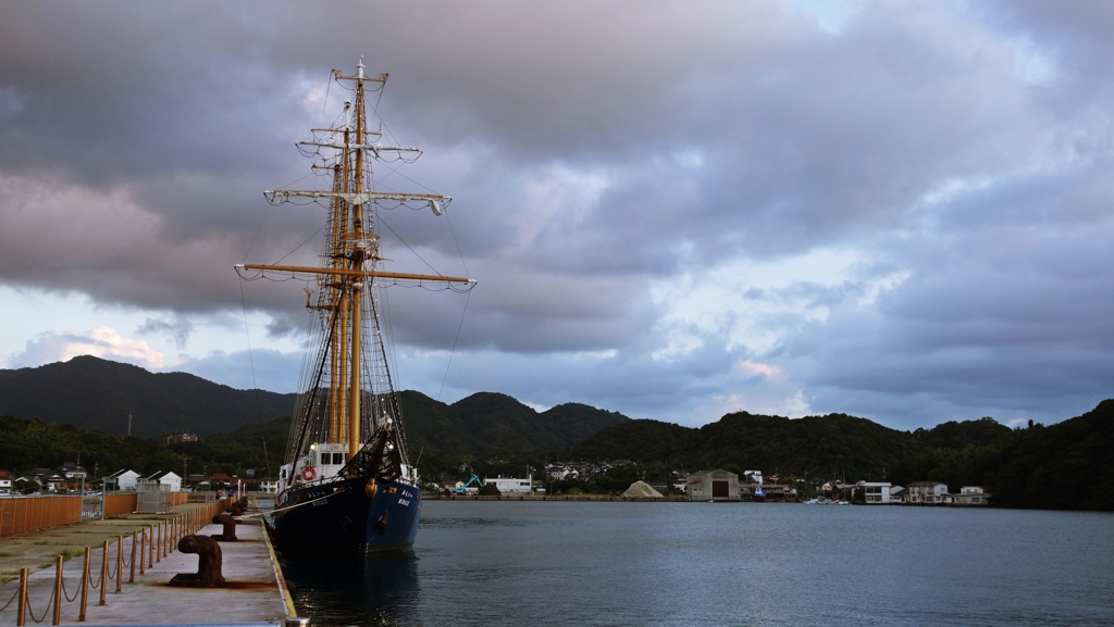 停泊していた帆船