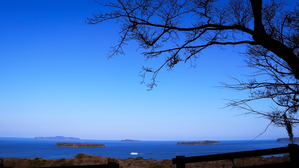 離島群と連絡船