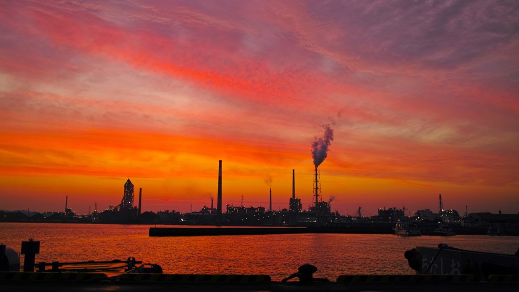 Evening scenery of the factory