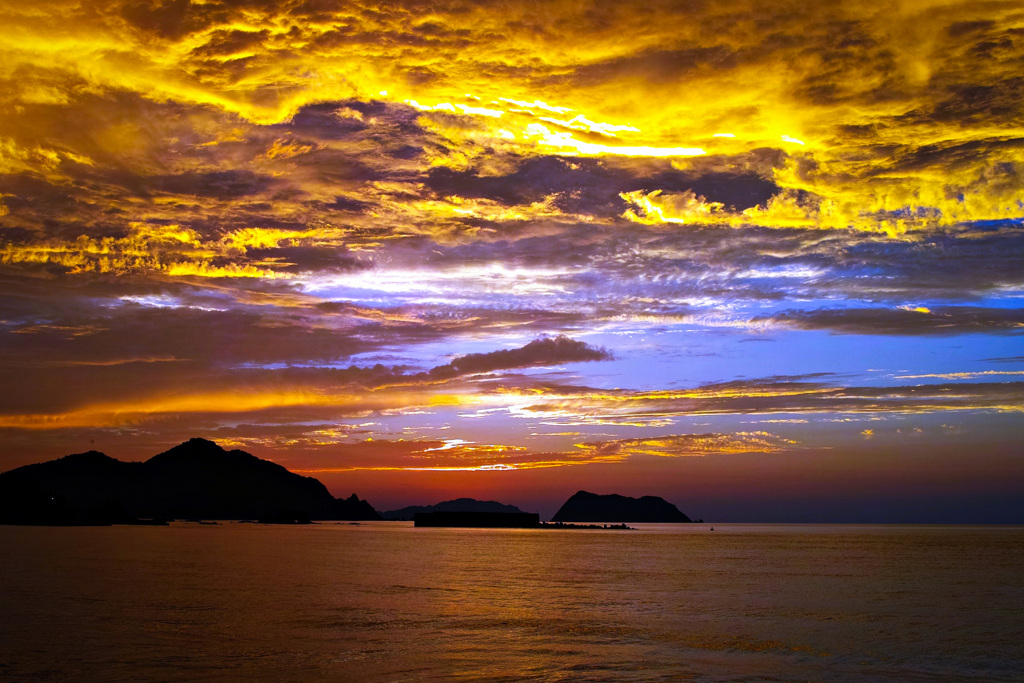 黄金色の夕焼け