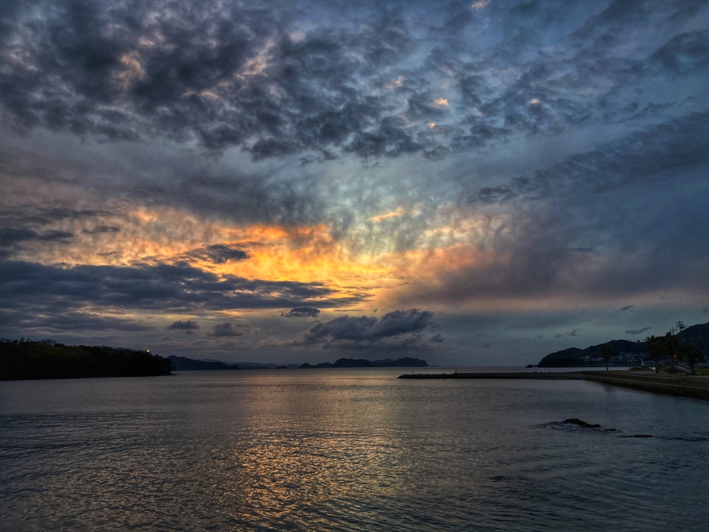 休日が終わる.2