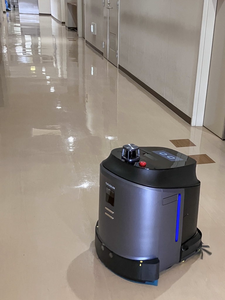 職場にいたルンバの親戚