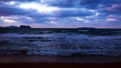 冬の波；砂浜編