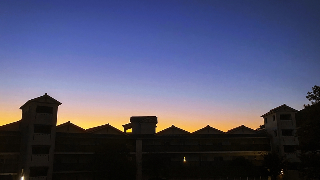 建物のシルエット