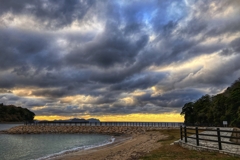 防波堤越しの風景