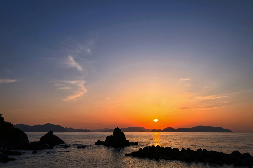 半島に沈む夕陽