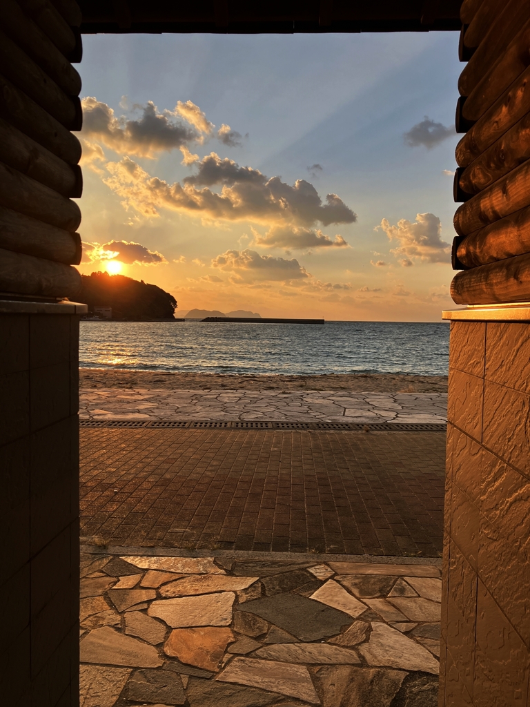 公衆トイレからの眺め