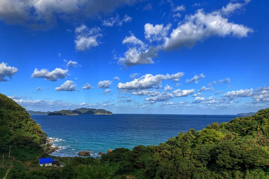 道の駅から眺める山陰の海