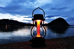 照らすには早過ぎる 照らすには早過ぎる