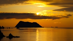 今日は水平線に雲がかかっていないゾ！