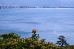 砂浜を対岸から眺めてみた