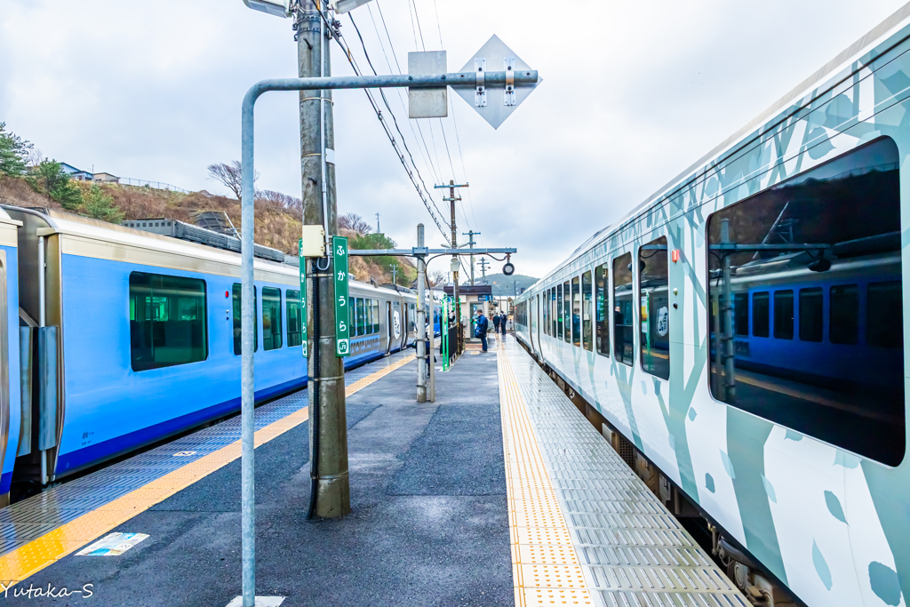 五能線の旅・深浦駅で