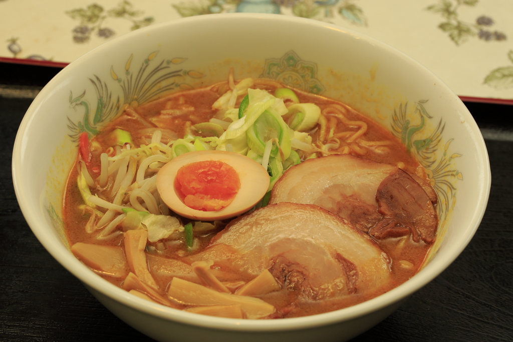 再現・味噌カレー牛乳ラーメン