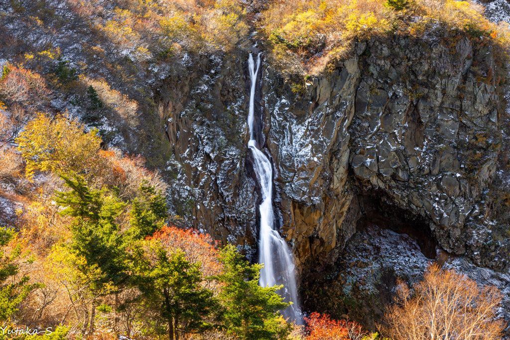 宮城･山形 秋の滝巡り　不帰の滝