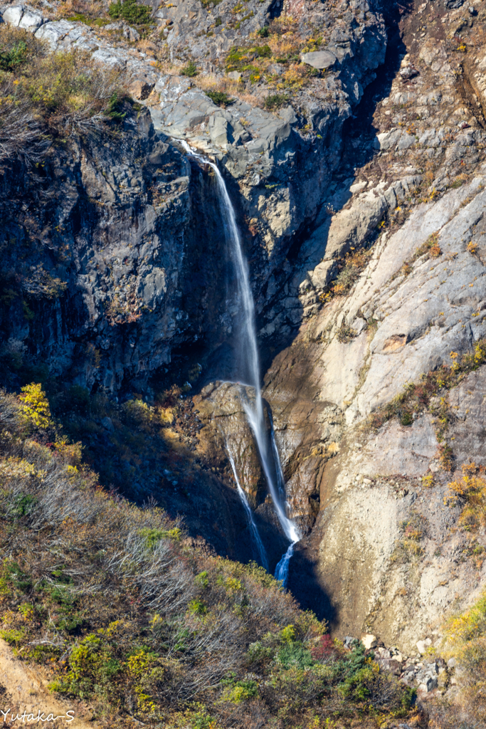 宮城･山形 秋の滝巡り　振り子滝Ⅱ
