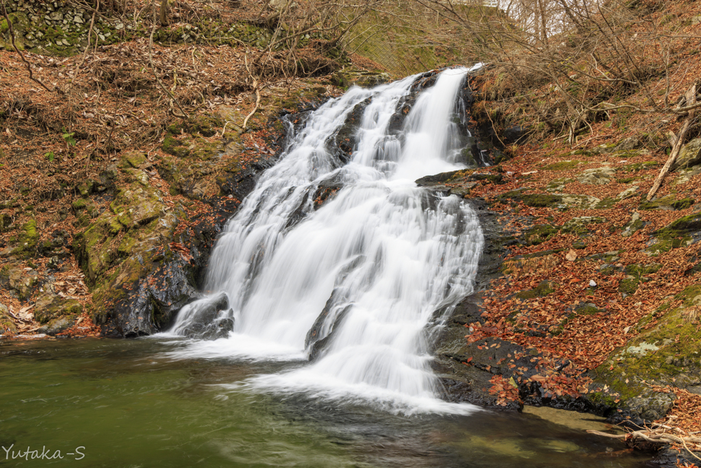 釜石市・紅葉滝
