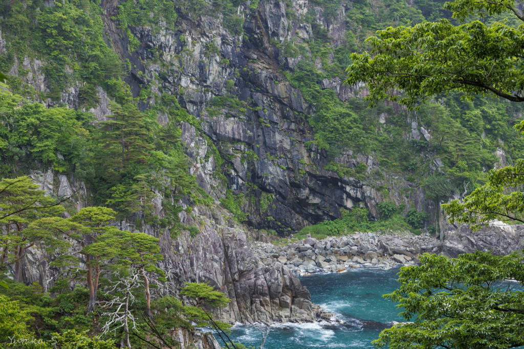 烏頭の滝(枯れ)