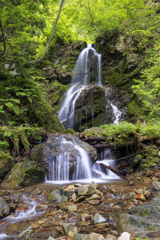 山形県置賜地方の滝巡り・三階滝