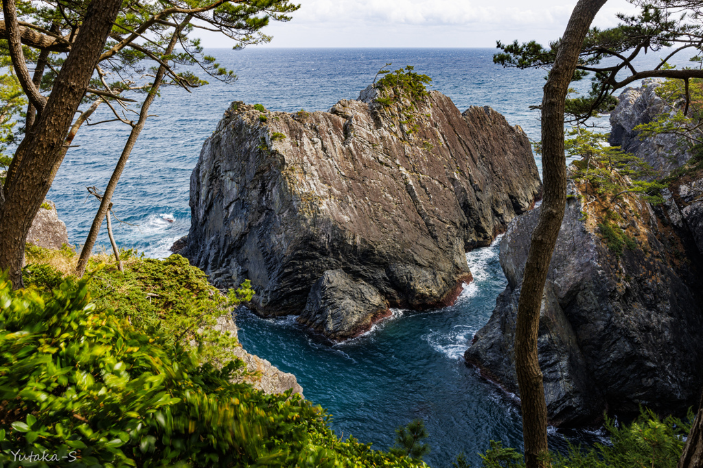 碁石海岸雷岩