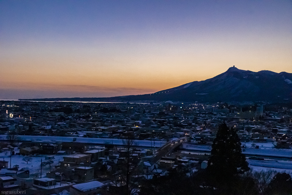 釜臥山日暮れ過ぎ