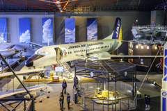 YS-11