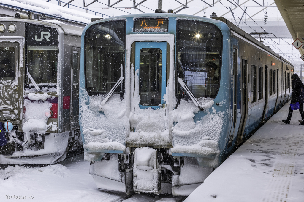 青森駅は雪の中Ⅱ