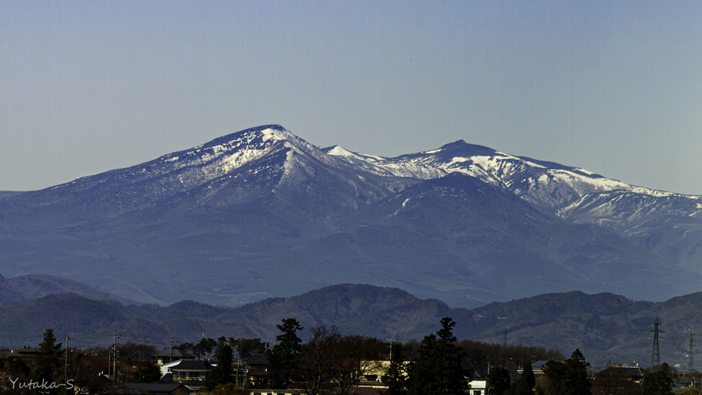 残雪の安達太良山