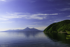 磐梯山を望む