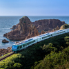 奇岩海岸を往く