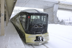 青森駅は雪の中