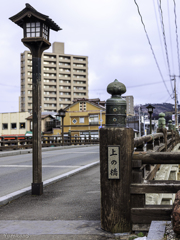擬宝珠のある橋