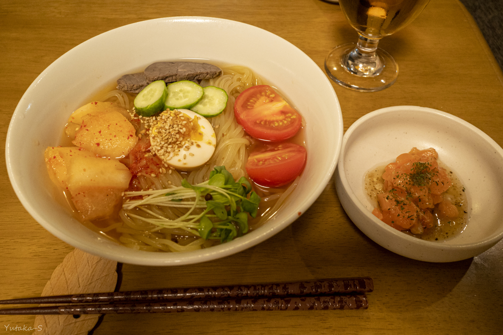 試食・自販機盛岡冷麺