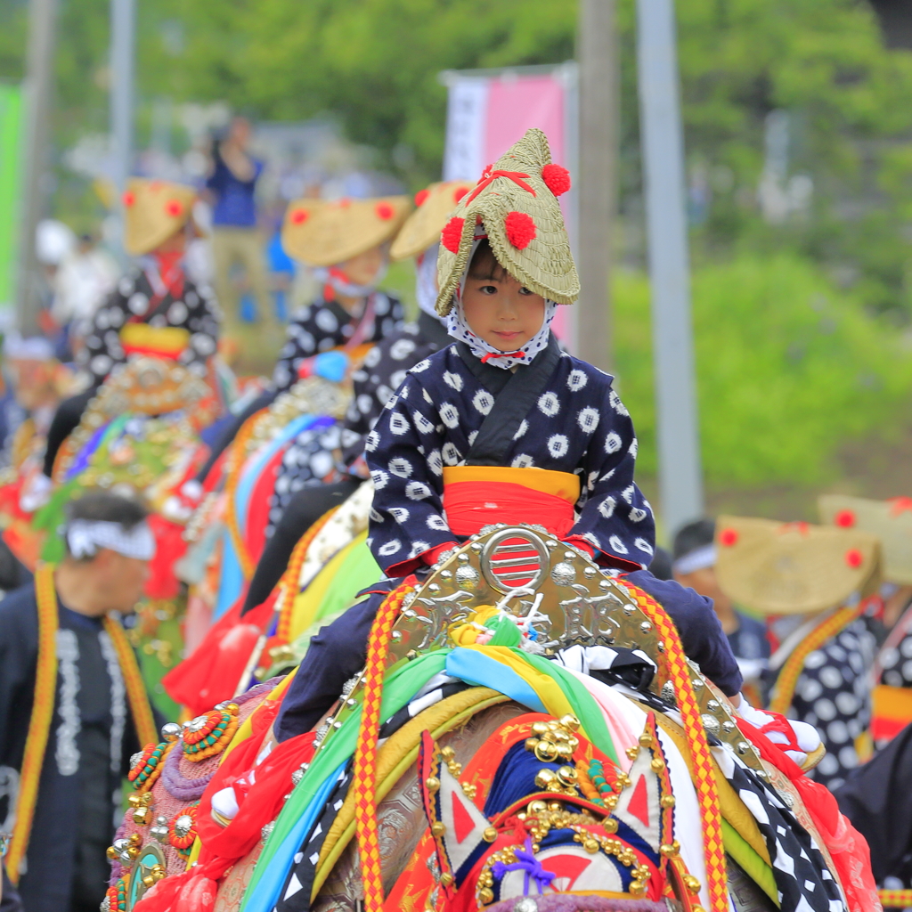 馬上に揺られ