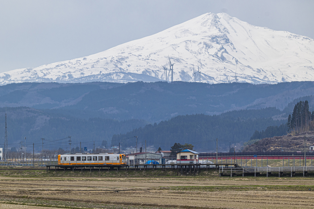 早春のゆり鉄・鳥海山麓を行く