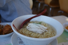 「きんとうん」の塩ラーメン